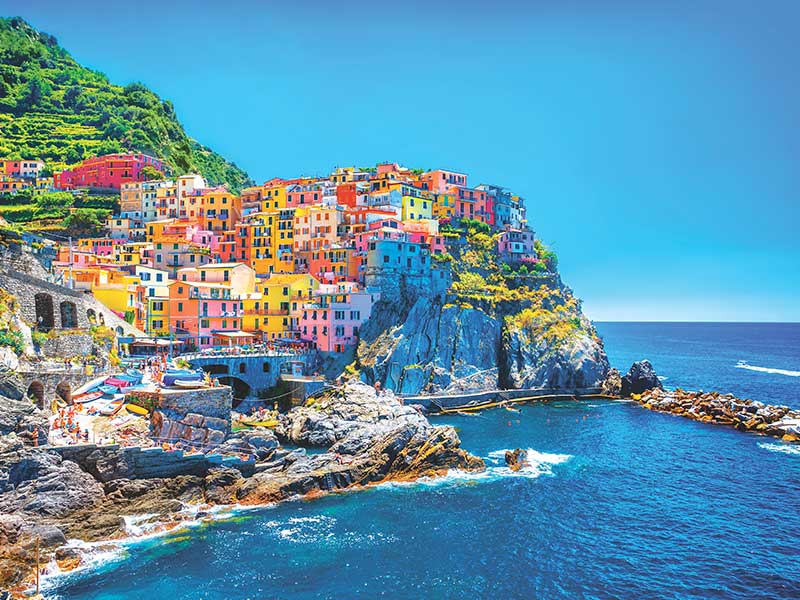 Vue de l'eau depuis Santorin