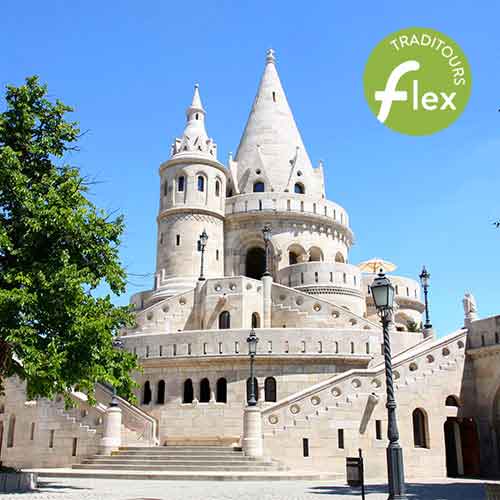 Grandiose édifice du Bastion-Pêcheurs avec ses nombreux escaliers