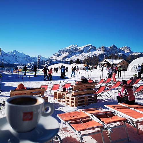 Terrasse en station de ski